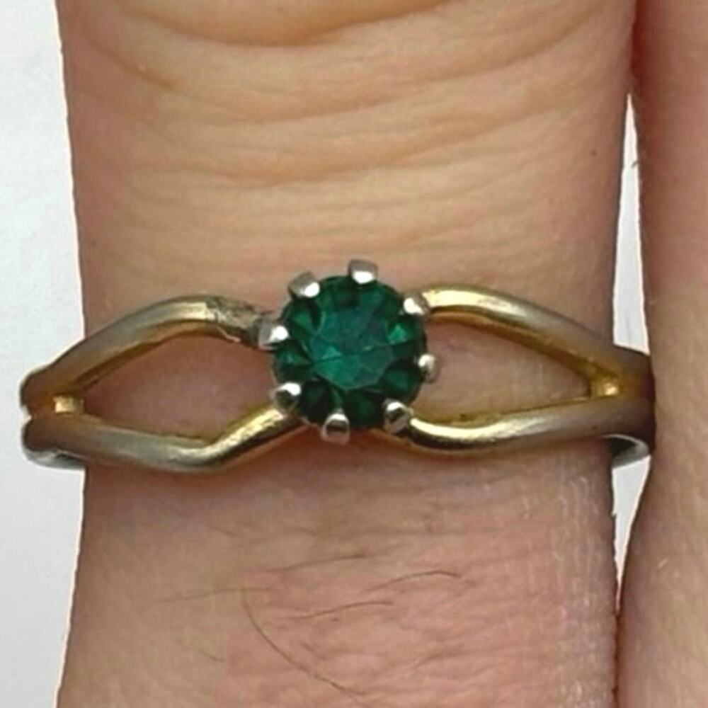 Green & Gold Crystal Ring